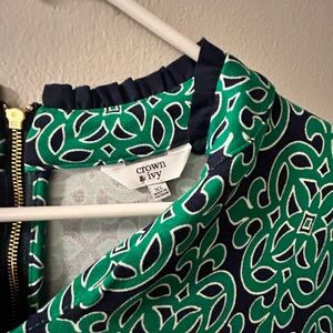 Crown & Ivy Emerald and Navy Geometric dress